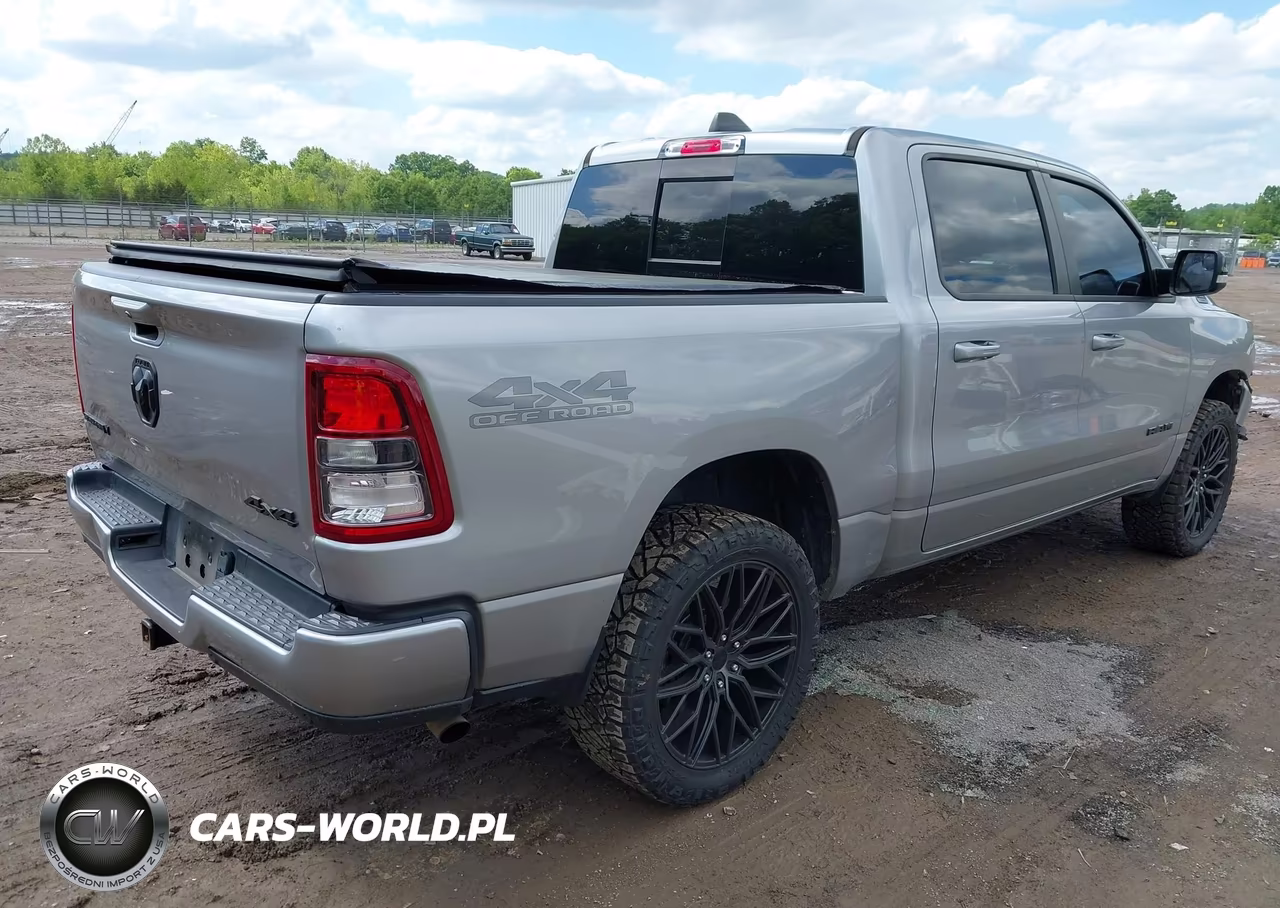 2021 Ram 1500 Big Horn 4X4 5'7 Box VIN:1C6RRFFG4MN623576 - 4