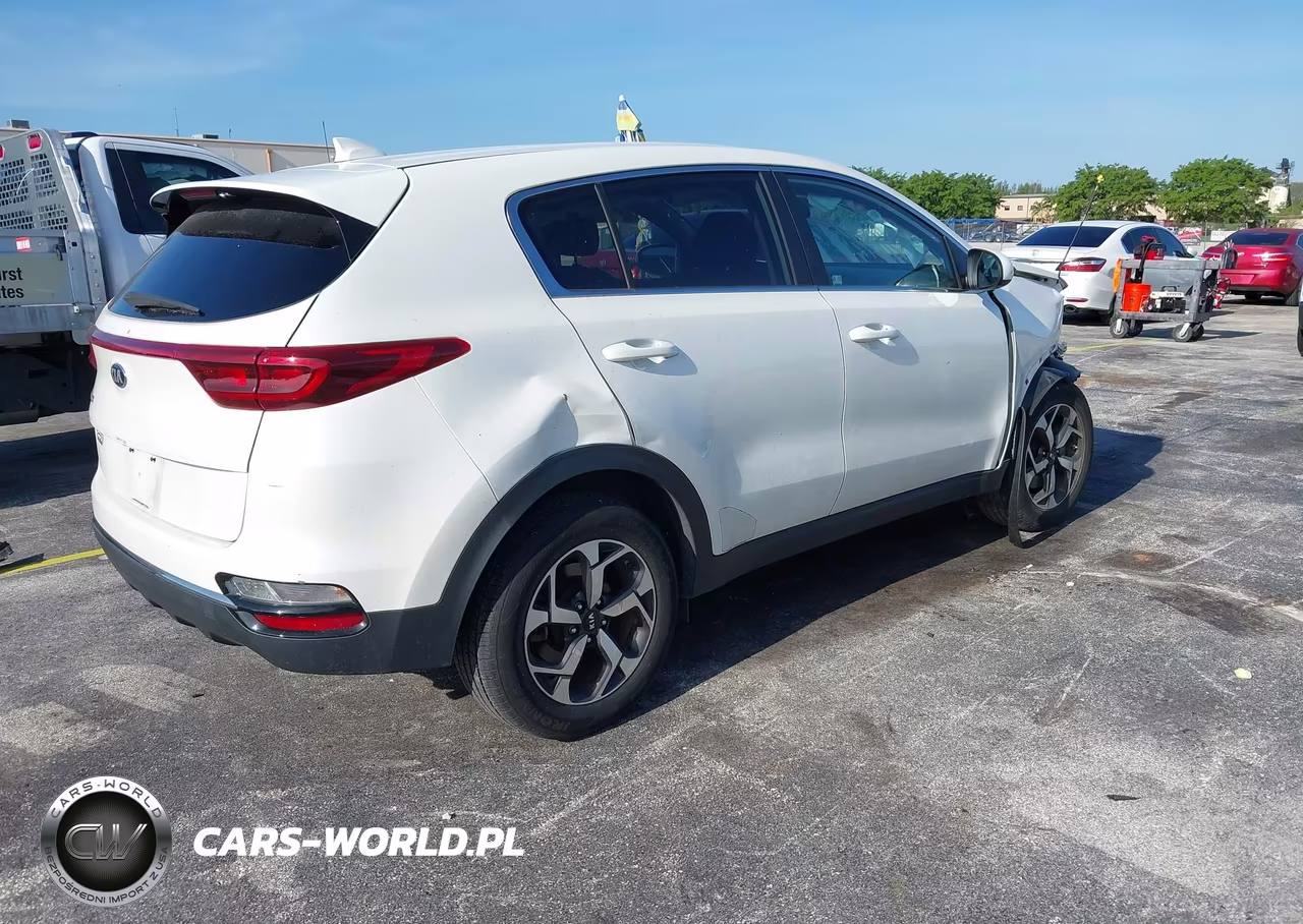 2022 Kia Sportage Lx VIN:KNDPM3AC5N7009899 - 4