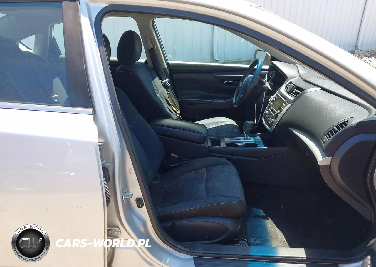 2016 Nissan Altima 2.5 S VIN:1N4AL3AP8GN366221 - 5