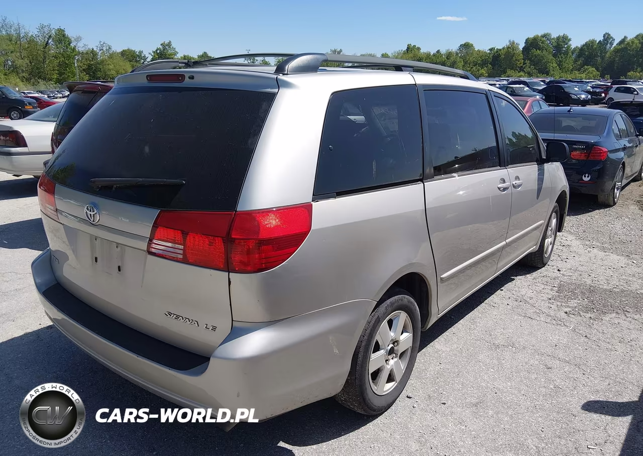 2004 Toyota Sienna Le VIN:5TDZA23C54S109515 - 4