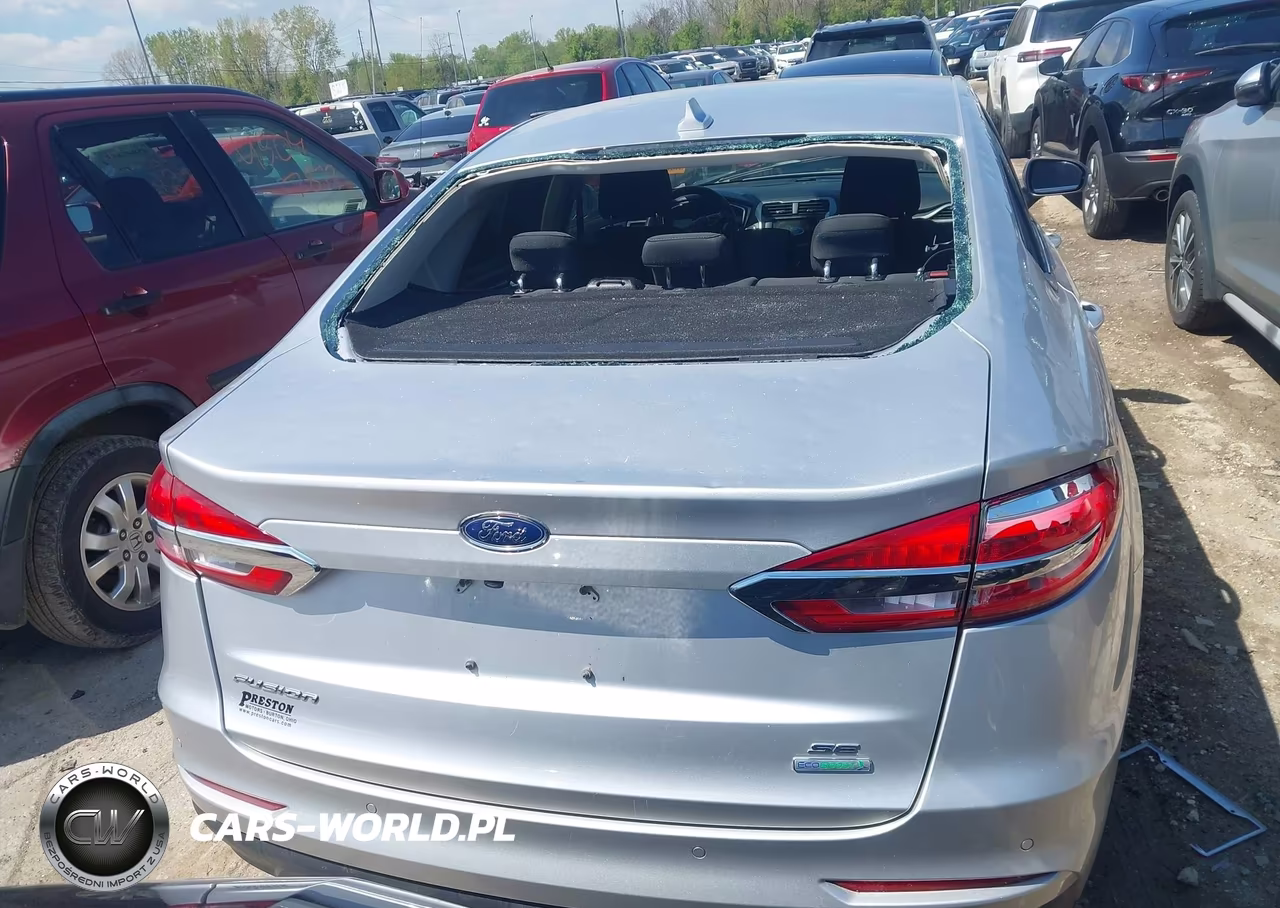 2019 Ford Fusion Se VIN:3FA6P0HD4KR230694 - 16