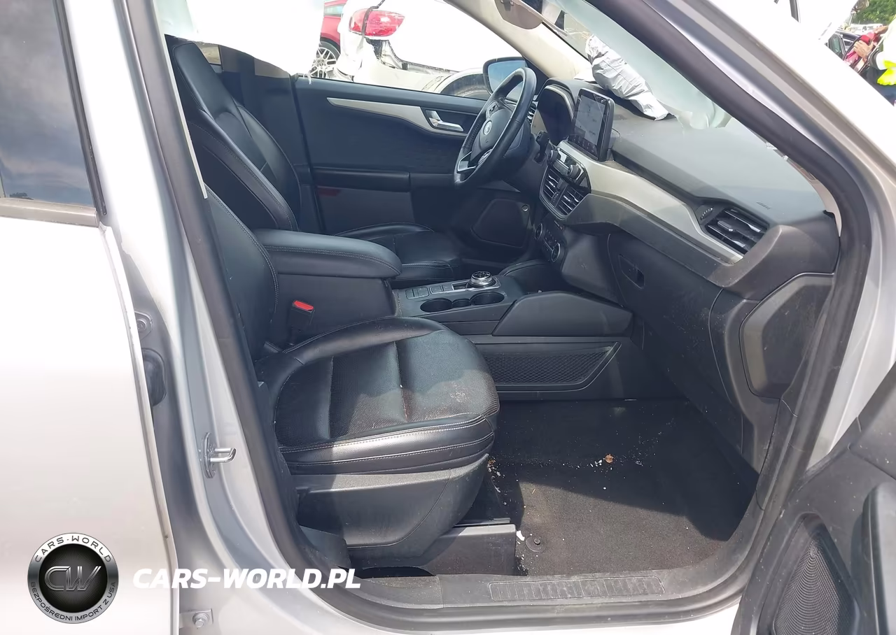 2020 Ford Escape Sel VIN:1FMCU0H64LUA05382 - 5