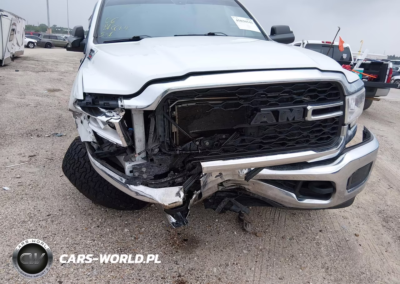 2022 Ram 3500 Tradesman 4X4 6'4 Box VIN:3C63R3CL6NG226676 - 11