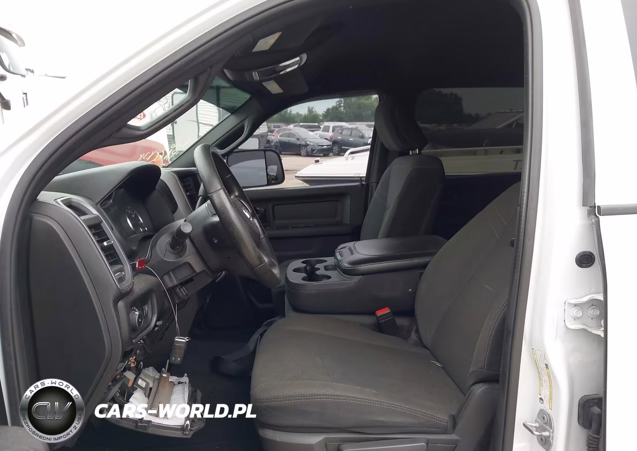 2022 Ram 3500 Tradesman 4X4 6'4 Box VIN:3C63R3CL6NG226676 - 13