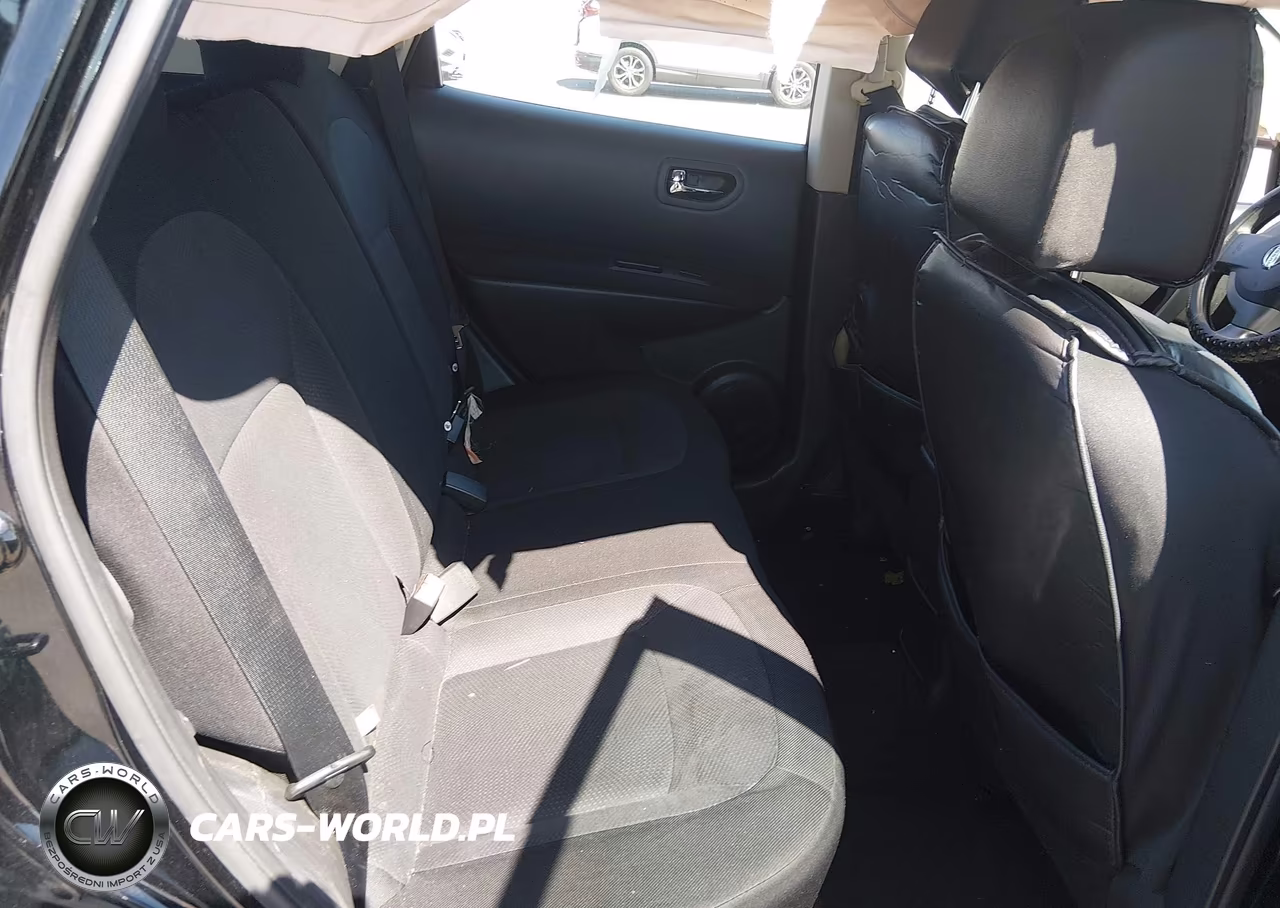 2014 Nissan Rogue Select S VIN:JN8AS5MTXEW101779 - 8