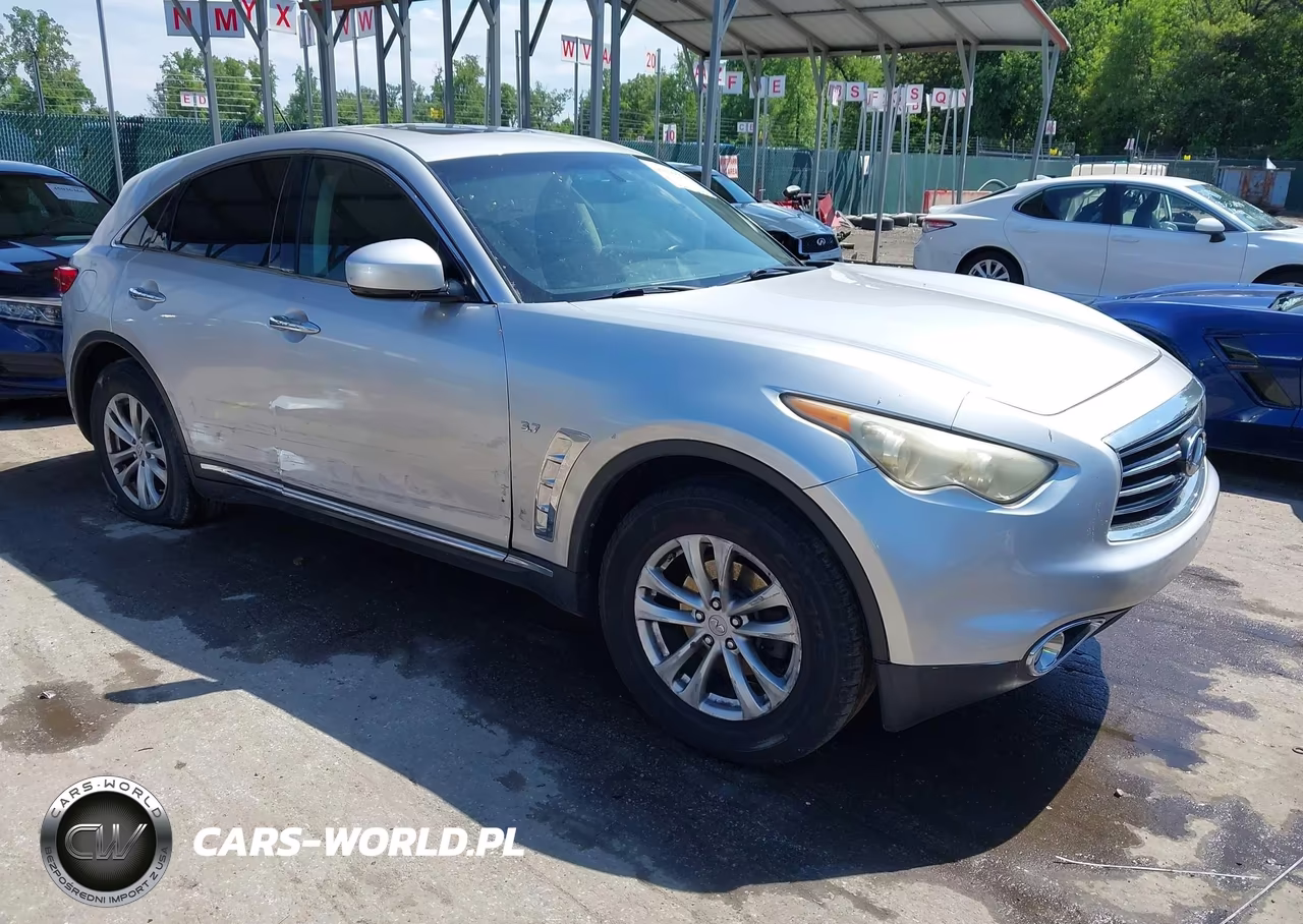 2016 Infiniti Qx70