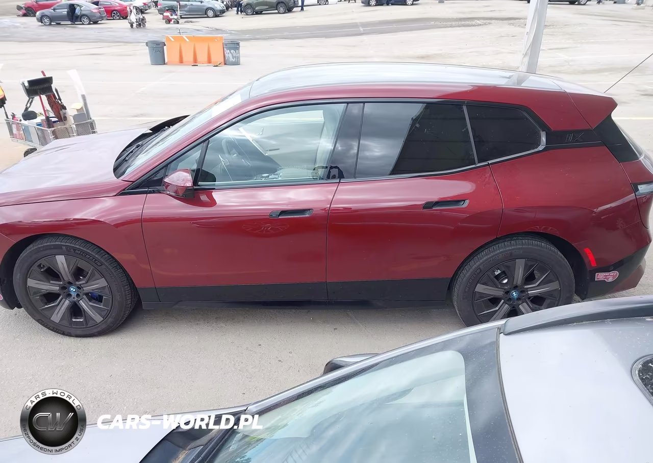 2025 BMW Ix xDrive50 VIN:WB523CF0XSCT18763 - 14