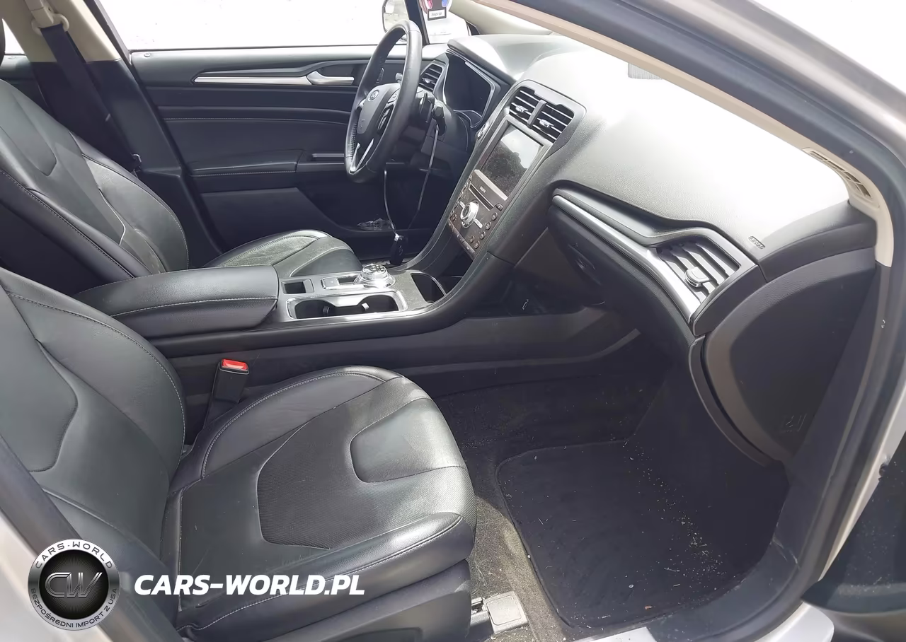 2018 Ford Fusion Titanium VIN:3FA6P0D97JR233668 - 5