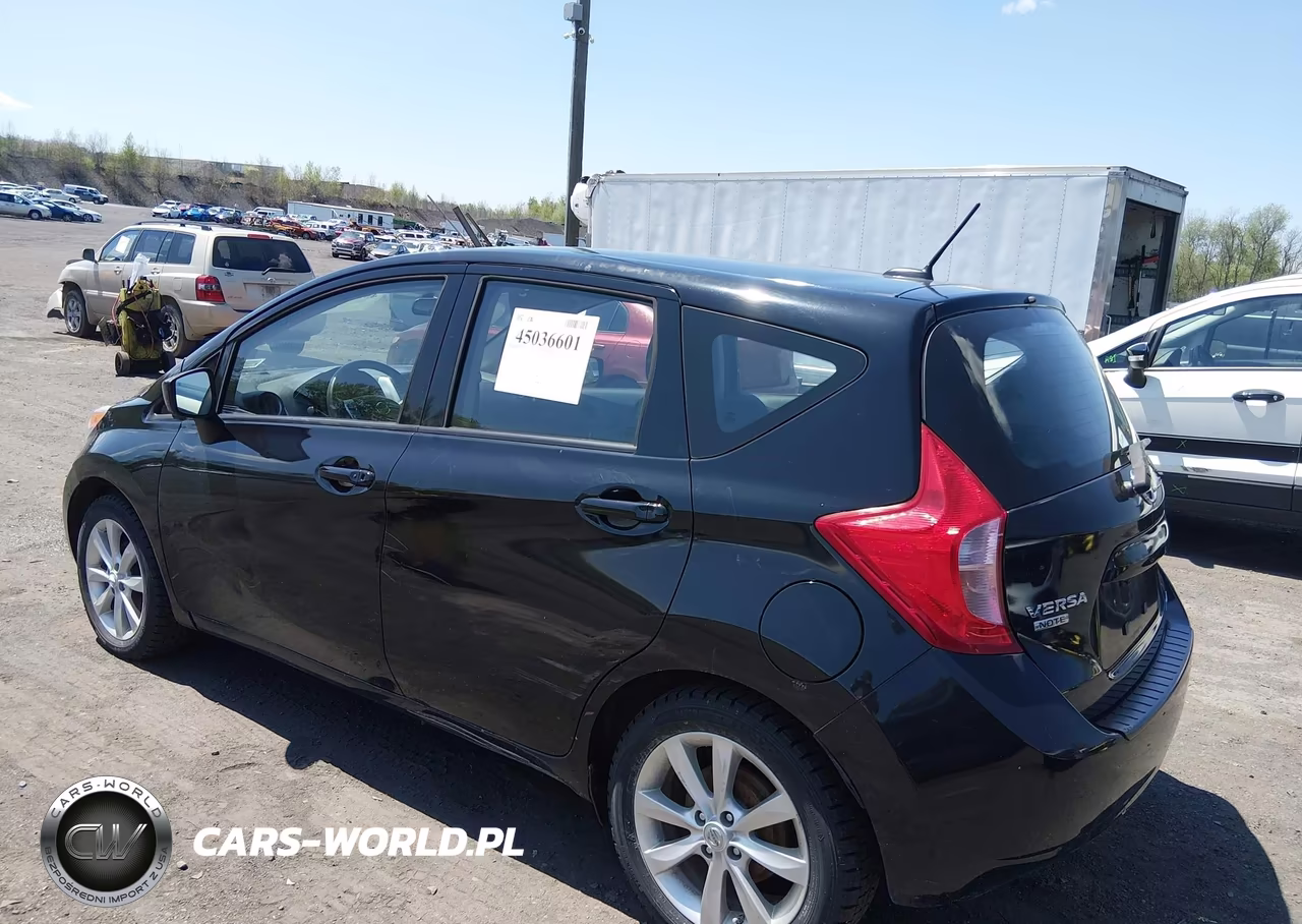 2015 Nissan Versa Note S (Sr)-S Plus-Sl-Sr-Sv VIN:3N1CE2CP3FL411992 - 3