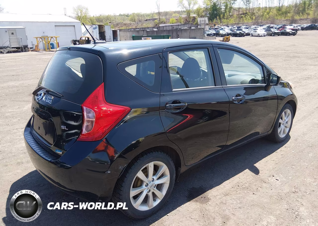 2015 Nissan Versa Note S (Sr)-S Plus-Sl-Sr-Sv VIN:3N1CE2CP3FL411992 - 4