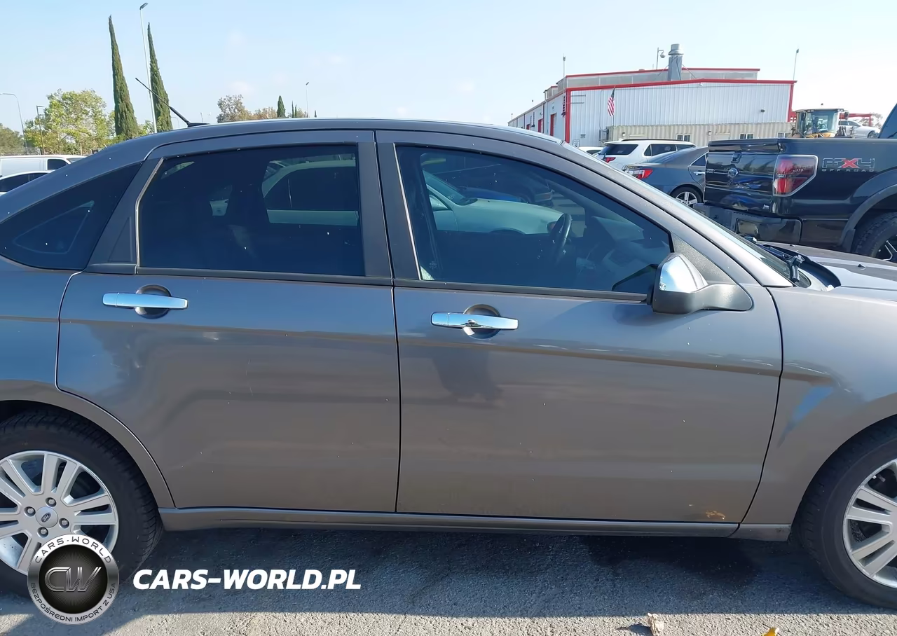 2011 Ford Focus Sel VIN:1FAHP3HN2BW200318 - 13