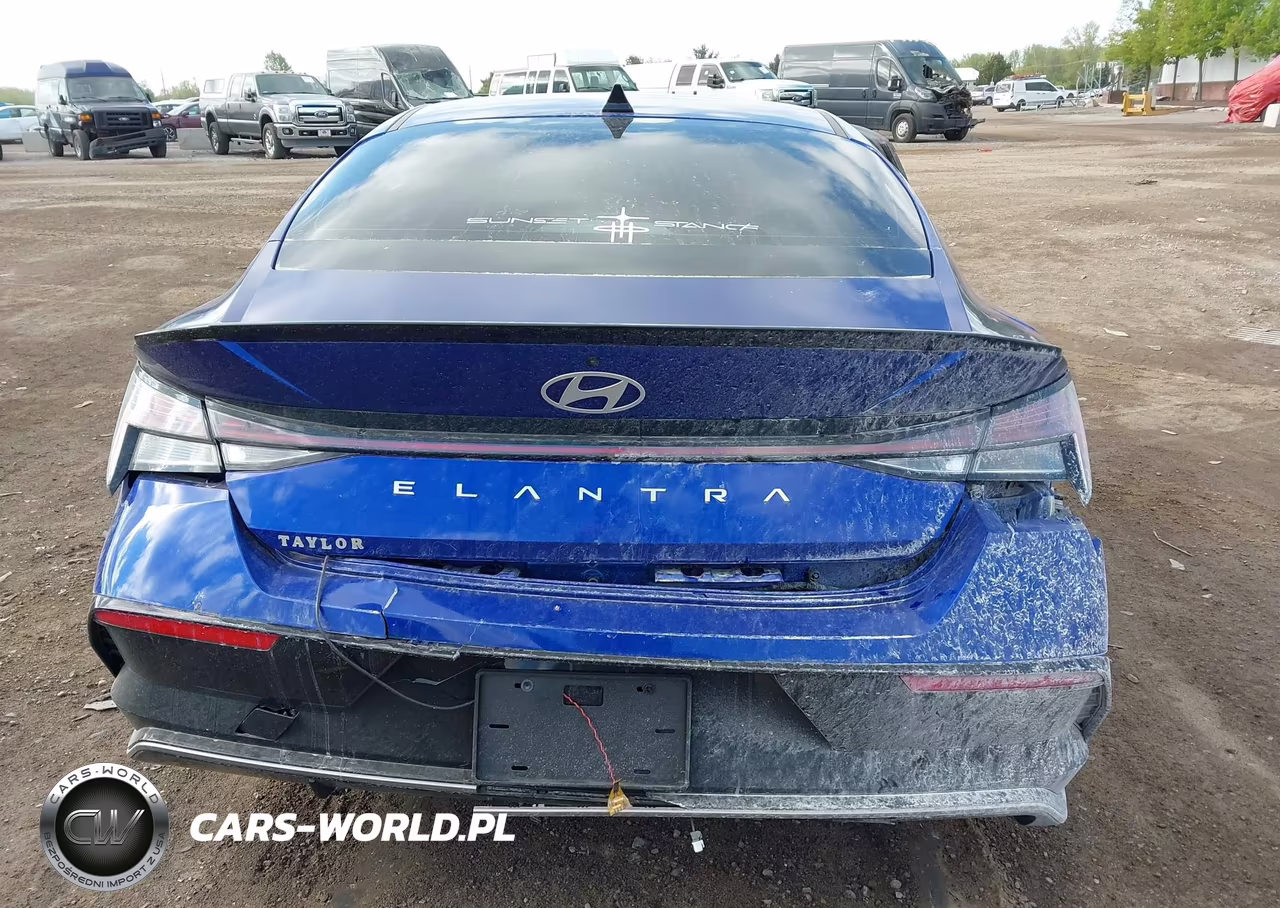 2025 Hyundai Elantra N Line VIN:KMHLR4DF9SU016794 - 17