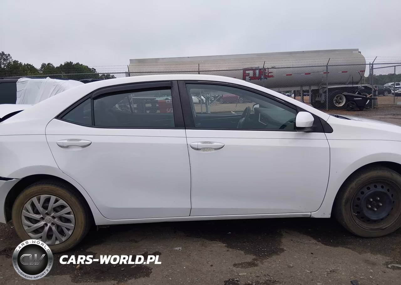 2017 Toyota Corolla Le VIN:2T1BURHE2HC764340 - 13
