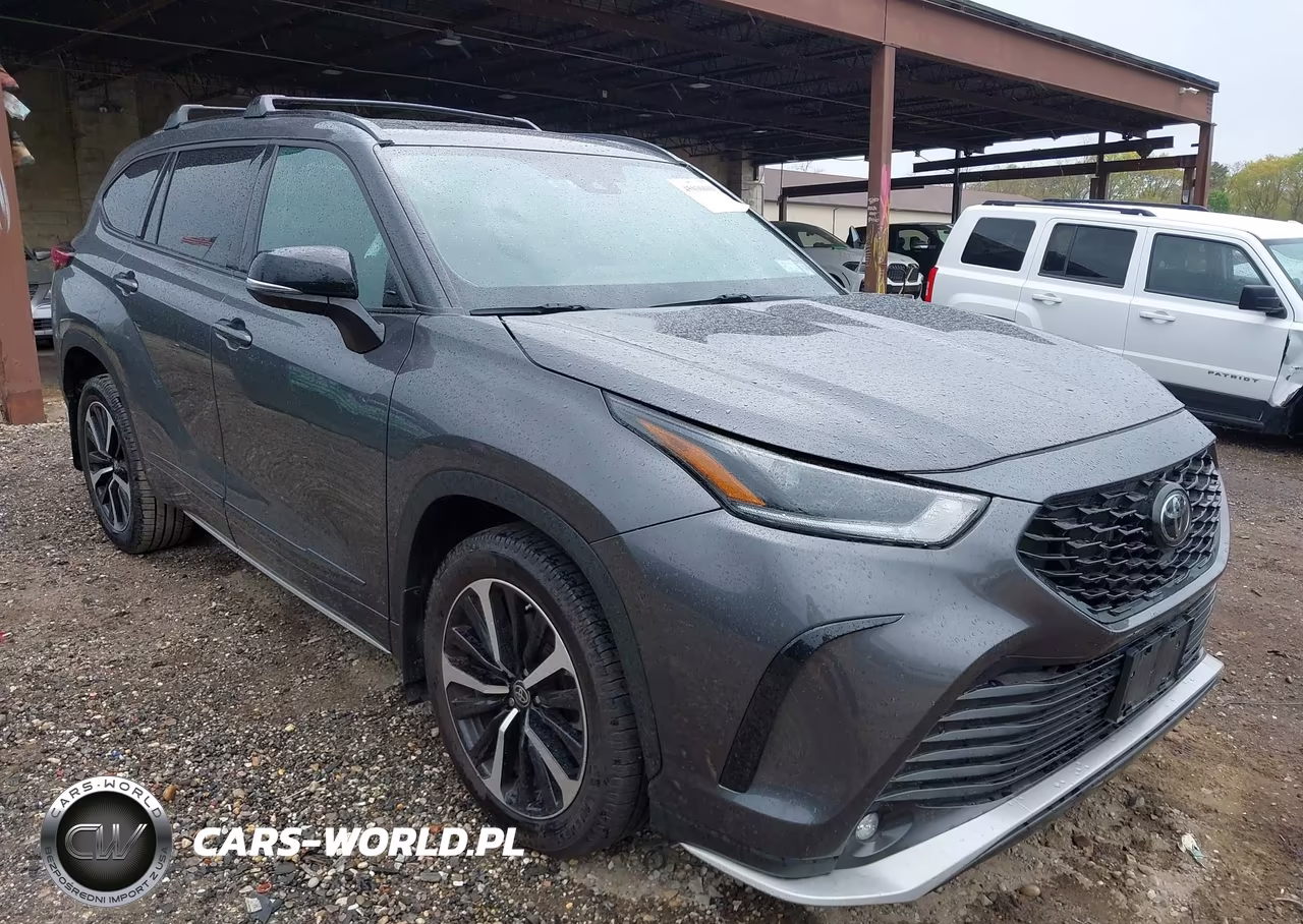 2022 Toyota Highlander Xse – zdjęcie 1 z 17