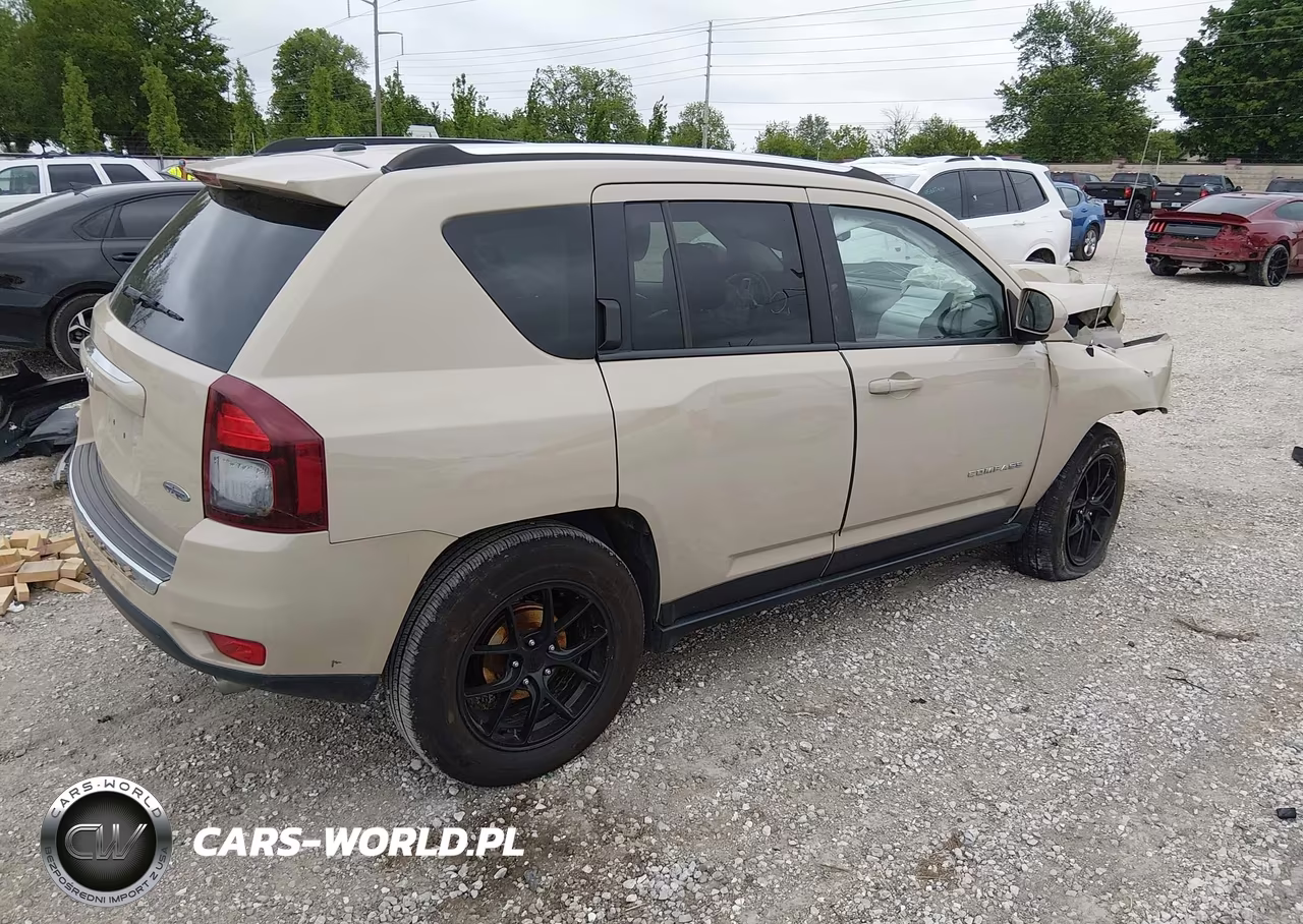 2017 Jeep Compass High Altitude Fwd VIN:1C4NJCEB2HD168953 - 4