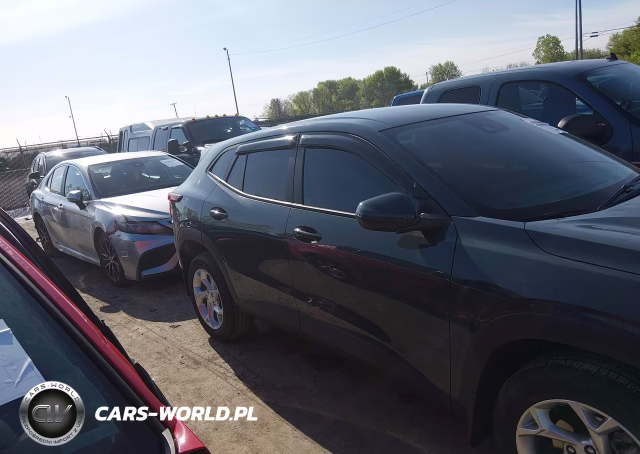 2025 Chevrolet Trax Fwd Ls VIN:KL77LFEP1SC046045 - 13