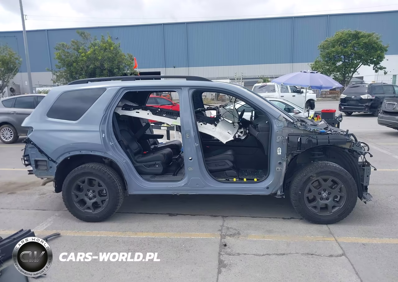 2025 Honda Pilot Trailsport VIN:5FNYG1H6XSB074009 - 14