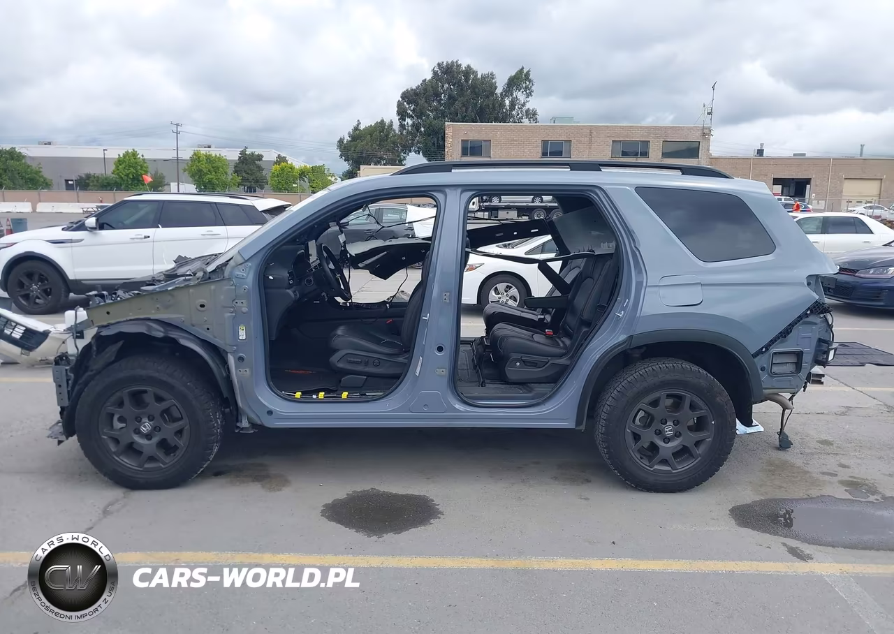 2025 Honda Pilot Trailsport VIN:5FNYG1H6XSB074009 - 15
