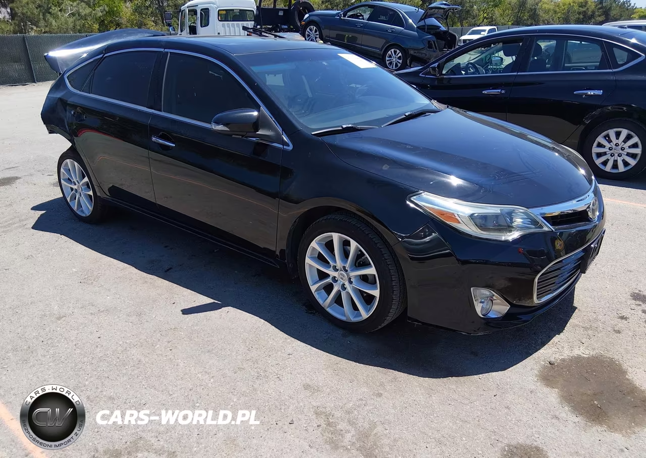 2013 Toyota Avalon Limited – zdjęcie 1 z 17