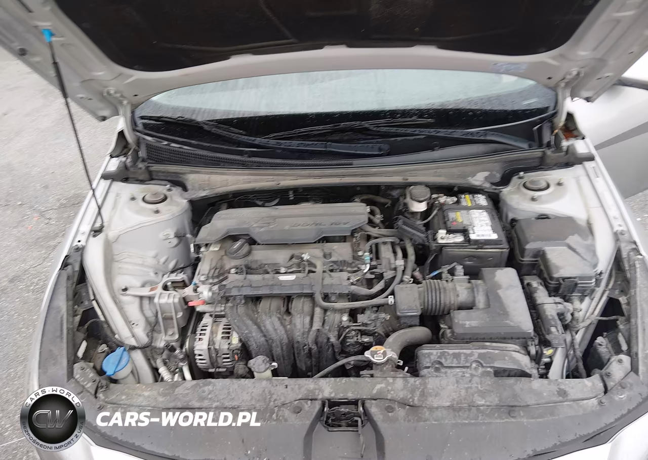 2021 Hyundai Elantra Limited VIN:5NPLP4AGXMH003640 - 10