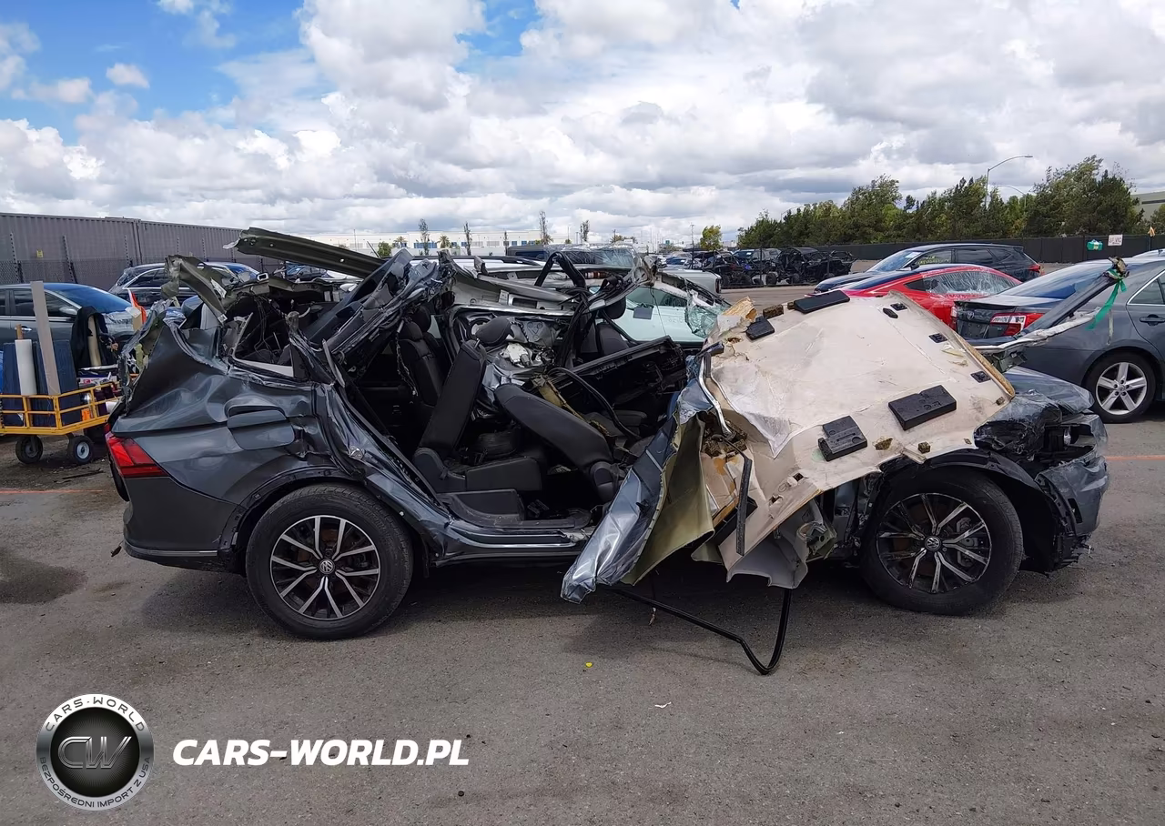 2021 Volkswagen Tiguan 2.0T Se-2.0T Se R-Line Black-2.0T Sel VIN:3VV3B7AX3MM053825 - 13