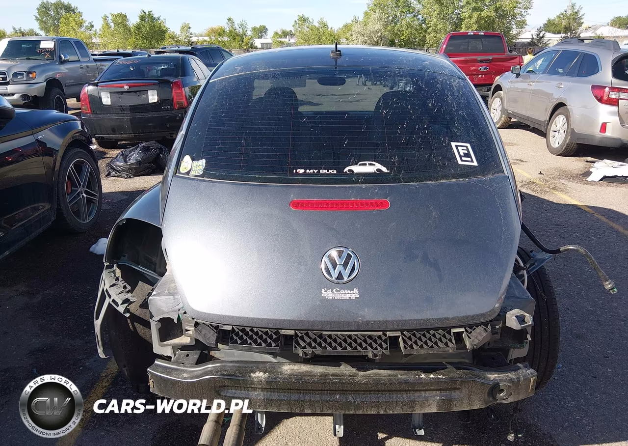 2013 Volkswagen Beetle 2.5L Entry VIN:3VWFP7AT2DM669605 - 17