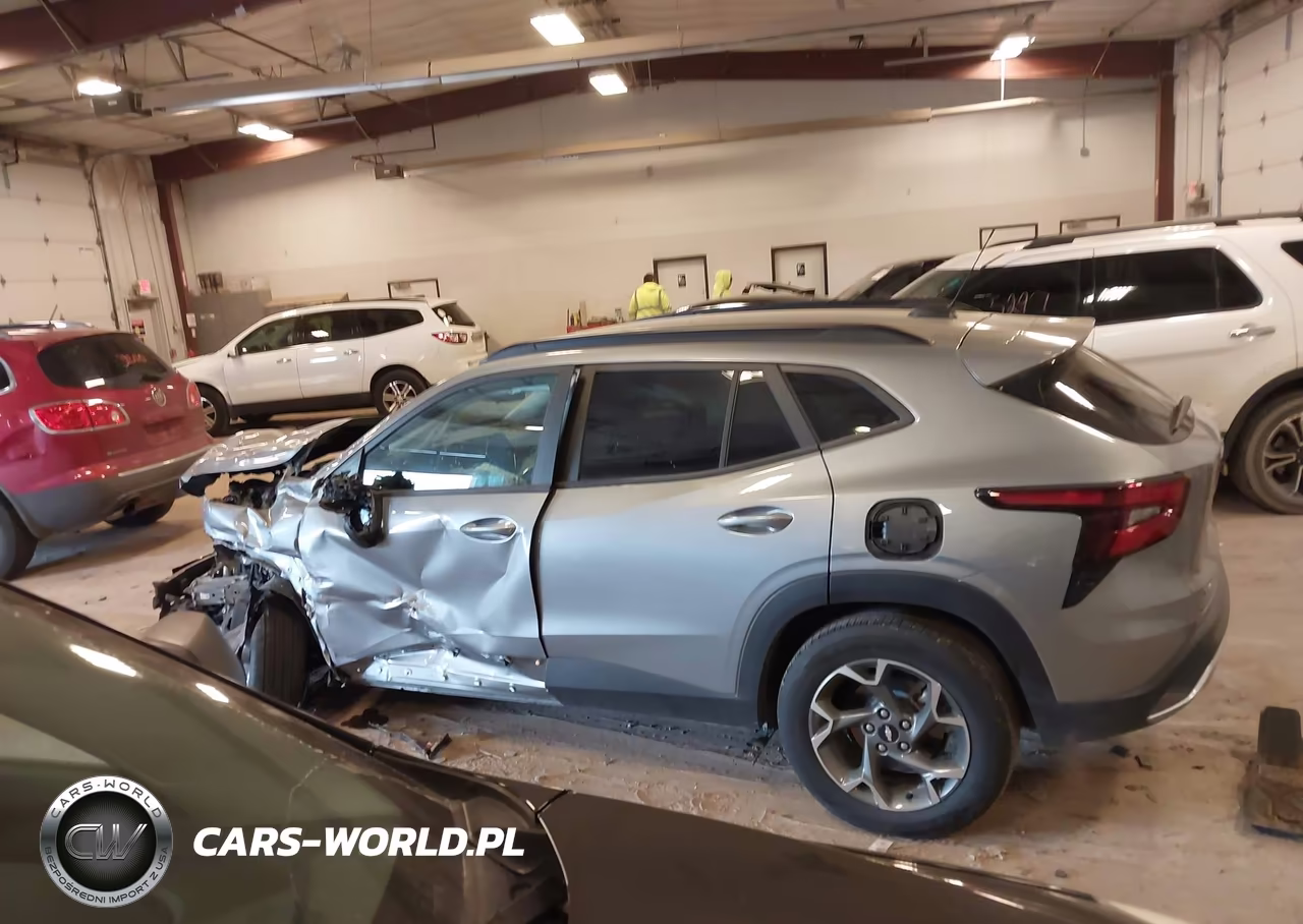 2025 Chevrolet Trax Fwd Lt VIN:KL77LHEP1SC225231 - 14