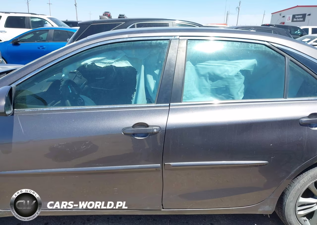 2015 Toyota Camry Se VIN:4T1BF1FK6FU477101 - 13