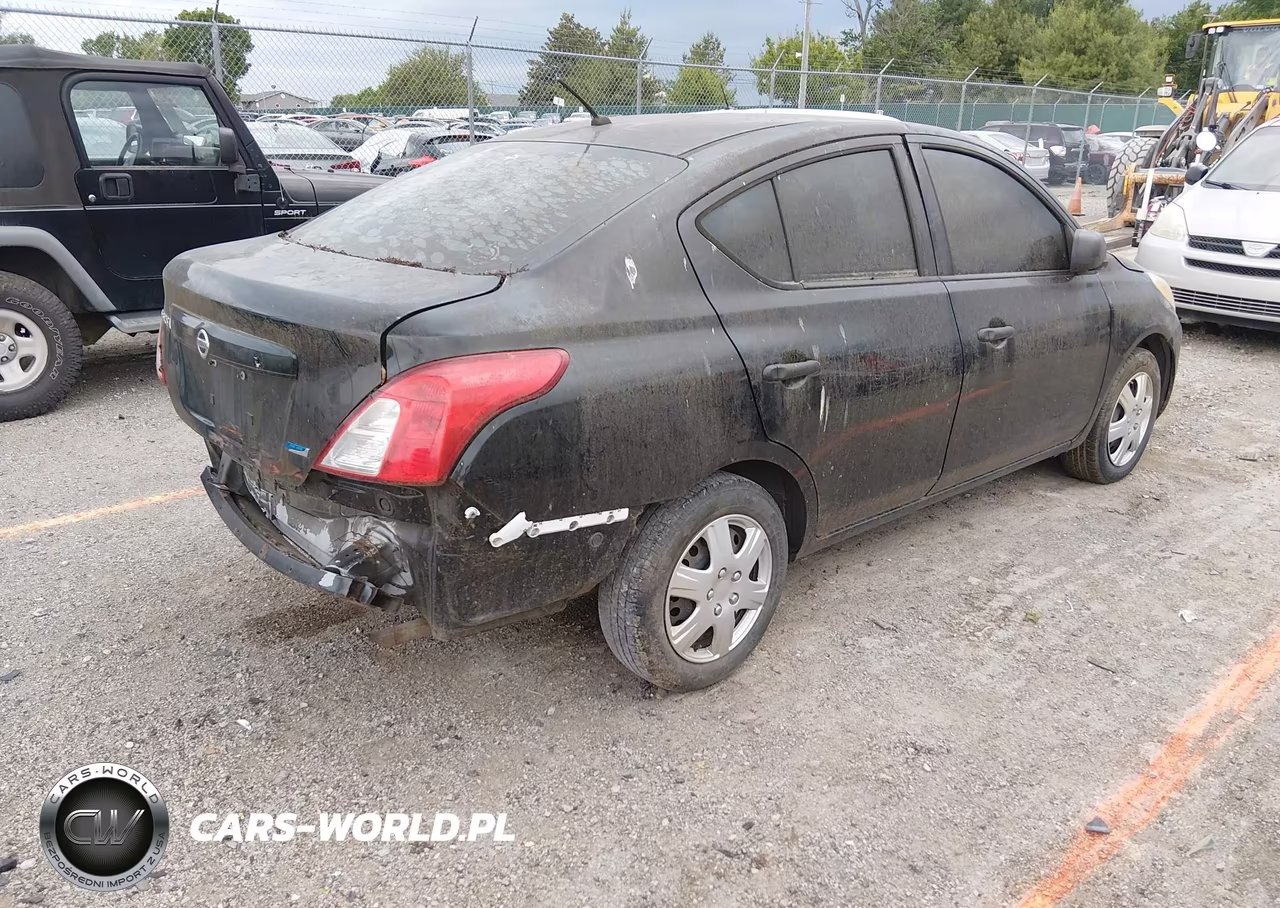2014 Nissan Versa 1.6 S VIN:3N1CN7AP5EL863151 - 4