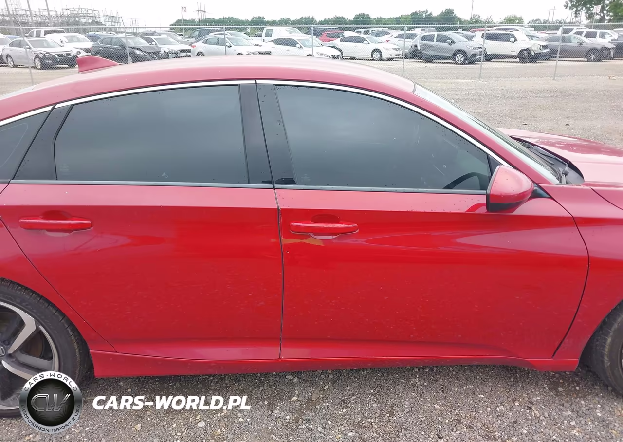 2018 Honda Accord Sport VIN:1HGCV1F31JA212277 - 14