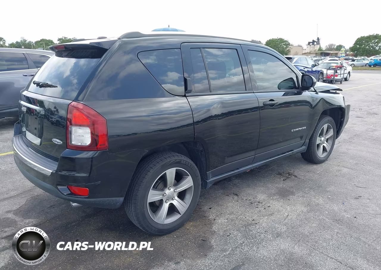 2016 Jeep Compass High Altitude Edition VIN:1C4NJCEA6GD678292 - 4