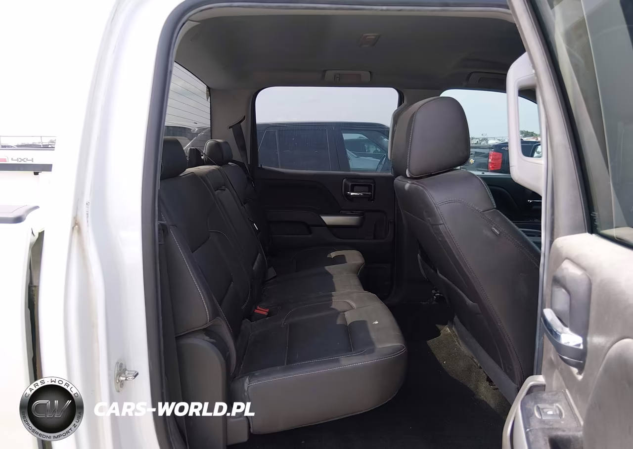 2018 Chevrolet Silverado 1500 2Lt VIN:3GCUKREC4JG281087 - 8