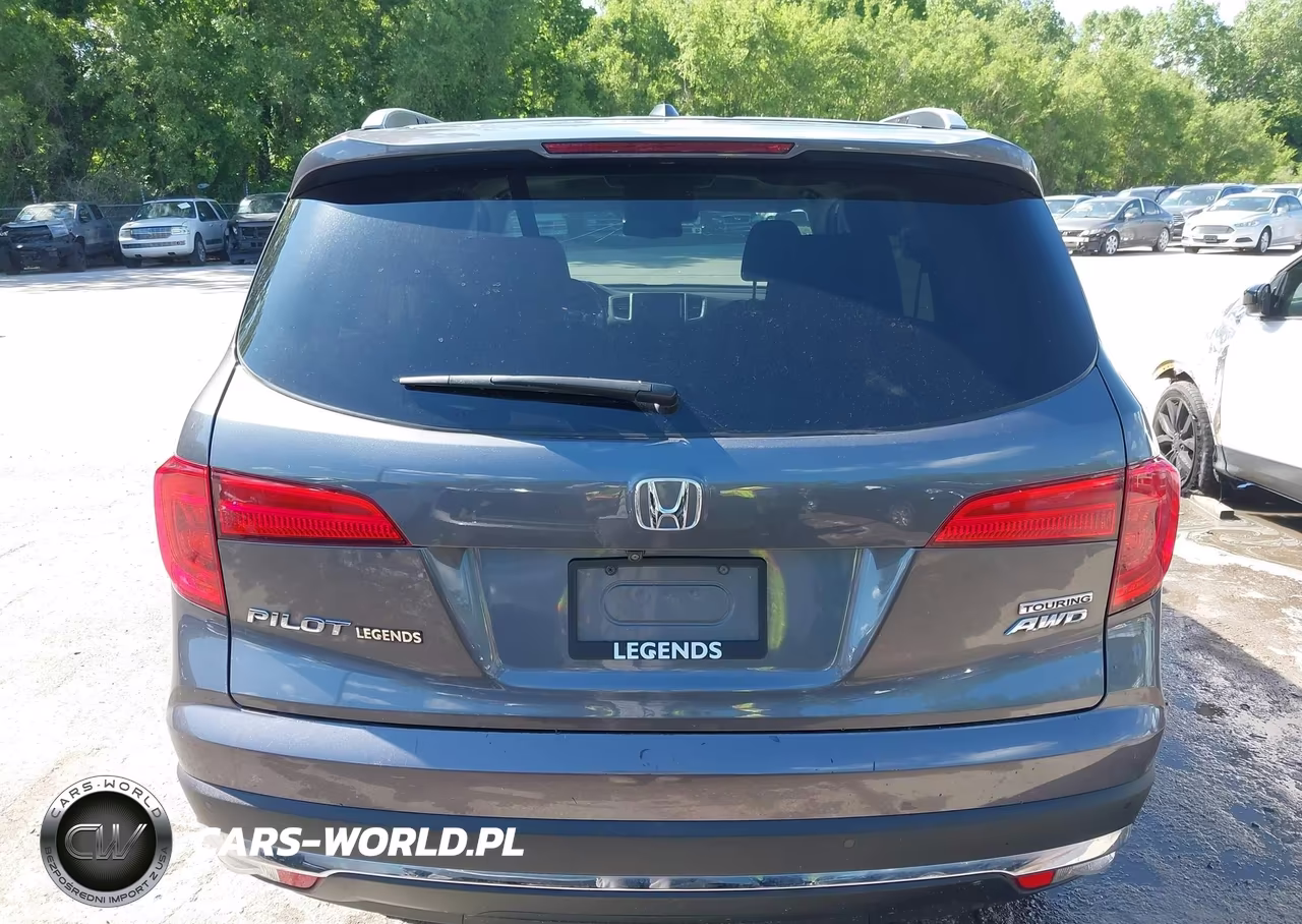 2016 Honda Pilot Touring VIN:5FNYF6H94GB052217 - 16