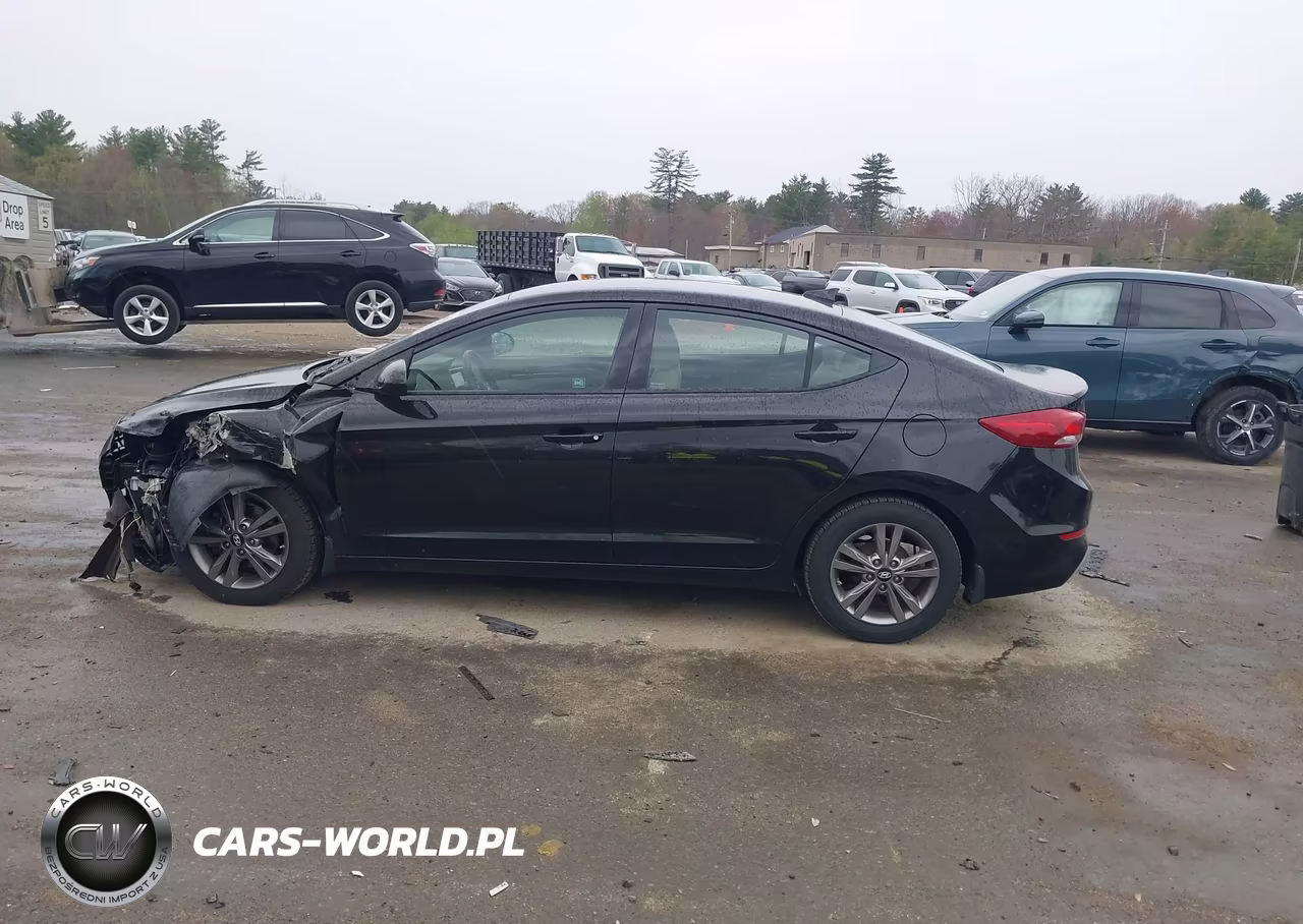2017 Hyundai Elantra Se VIN:5NPD84LF0HH005814 - 14