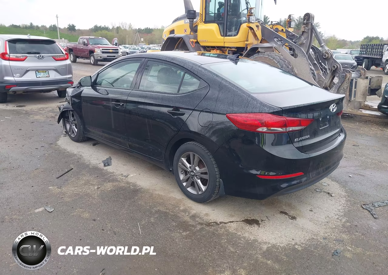 2017 Hyundai Elantra Se VIN:5NPD84LF0HH005814 - 3