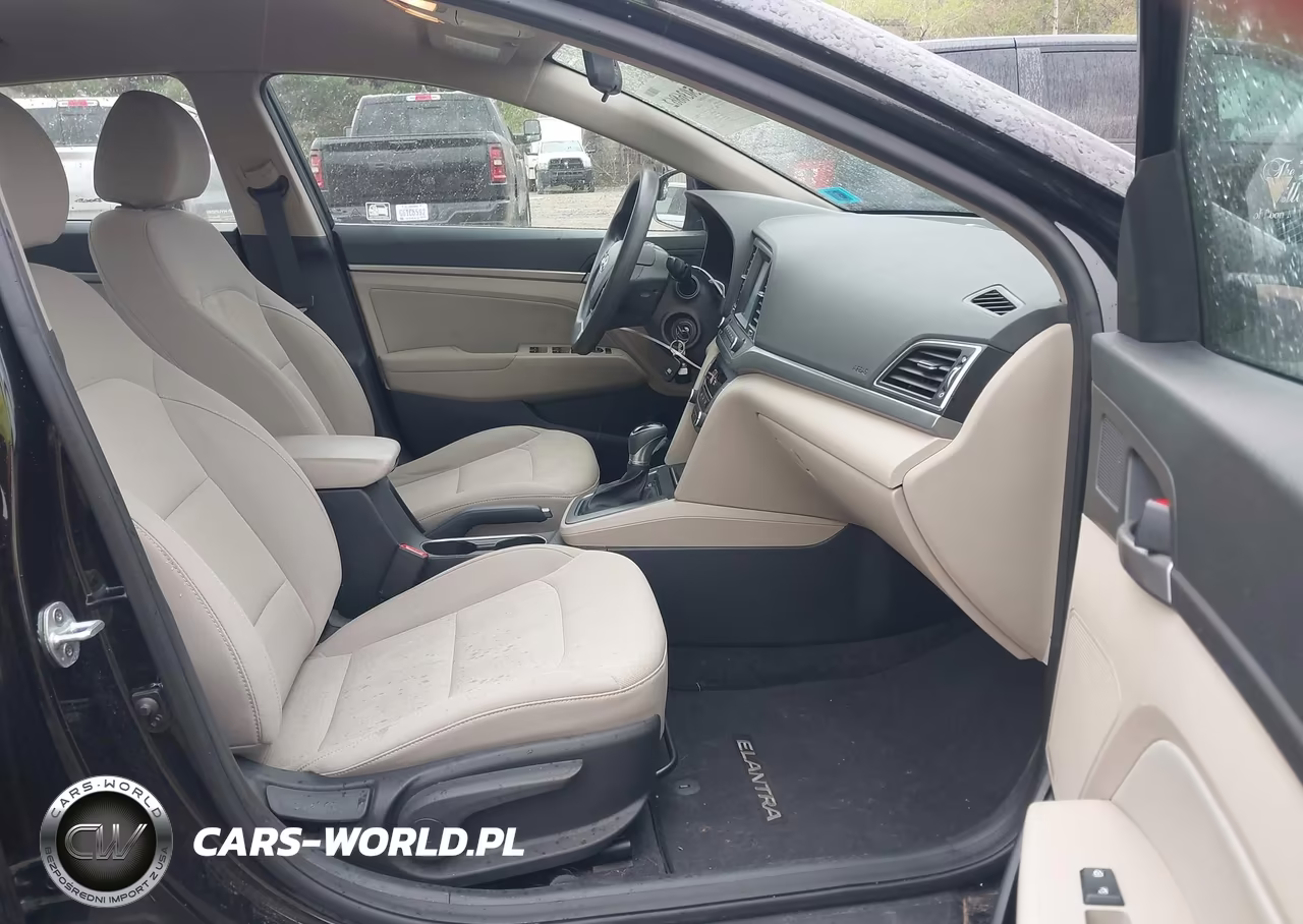 2017 Hyundai Elantra Se VIN:5NPD84LF0HH005814 - 5