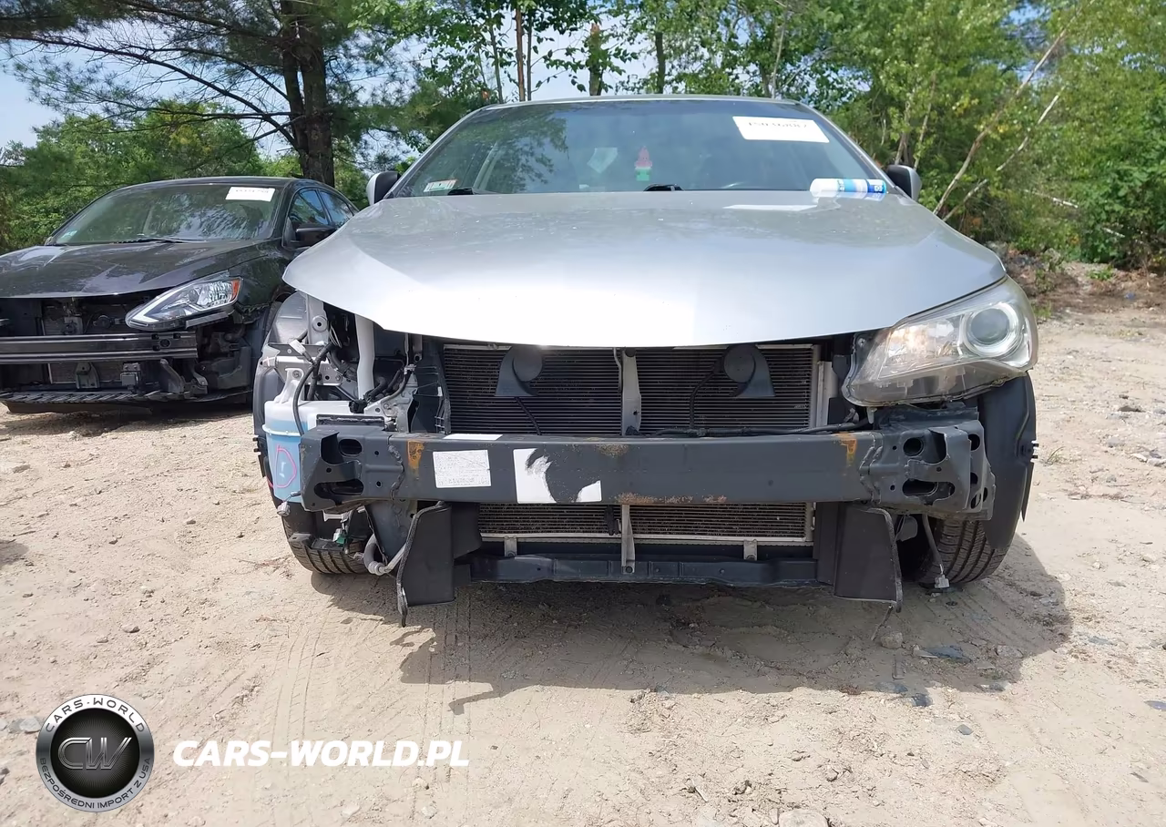 2015 Toyota Camry Le VIN:4T1BF1FK9FU109222 - 13