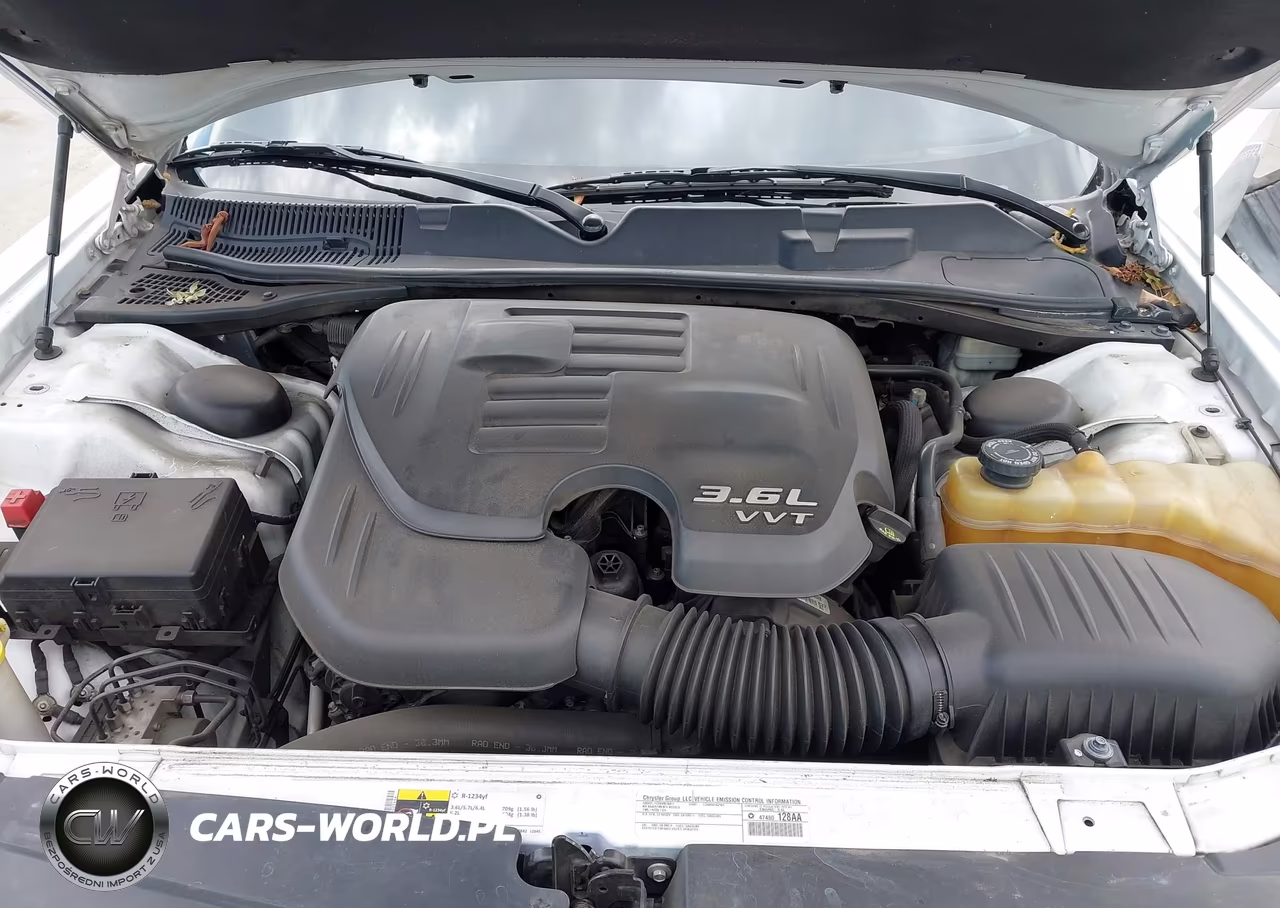 2015 Dodge Challenger Sxt VIN:2C3CDZAG3FH722749 - 10