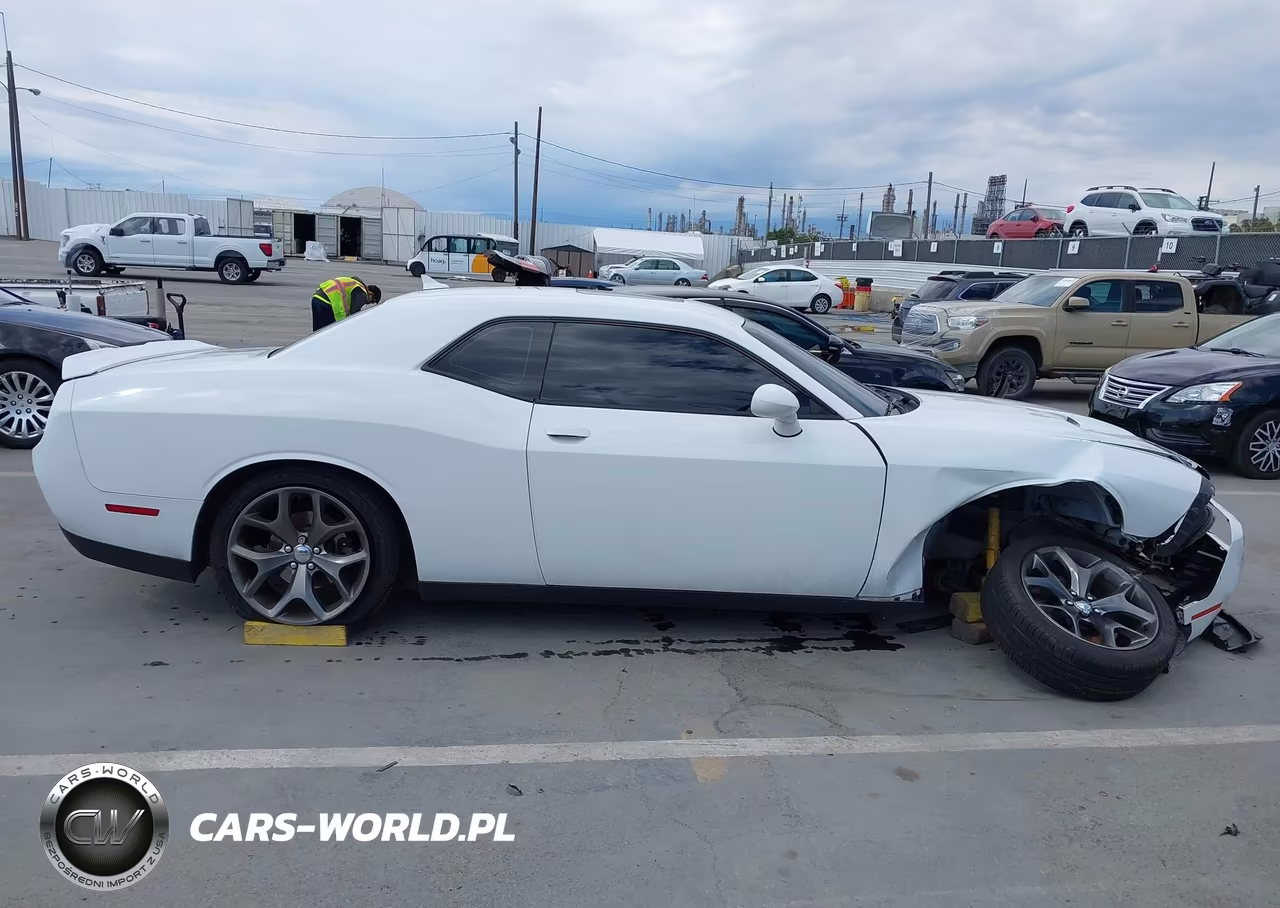 2015 Dodge Challenger Sxt VIN:2C3CDZAG3FH722749 - 13