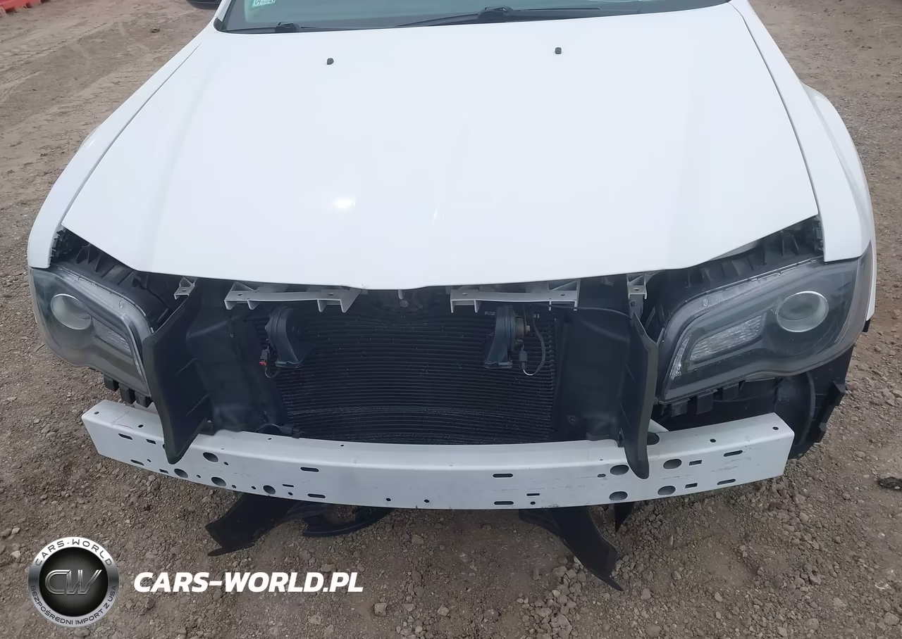 2018 Chrysler 300 Touring Awd VIN:2C3CCARG6JH321276 - 6