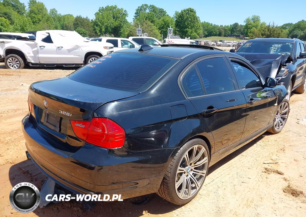 2010 BMW 328I VIN:WBAPH7G58ANM50613 - 4