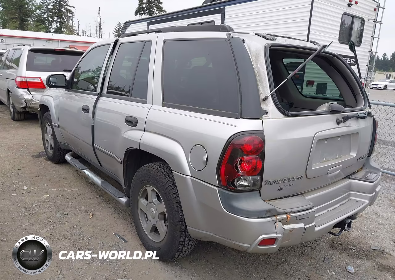 2004 Chevrolet Trailblazer Ls VIN:1GNDS13S542302898 - 3