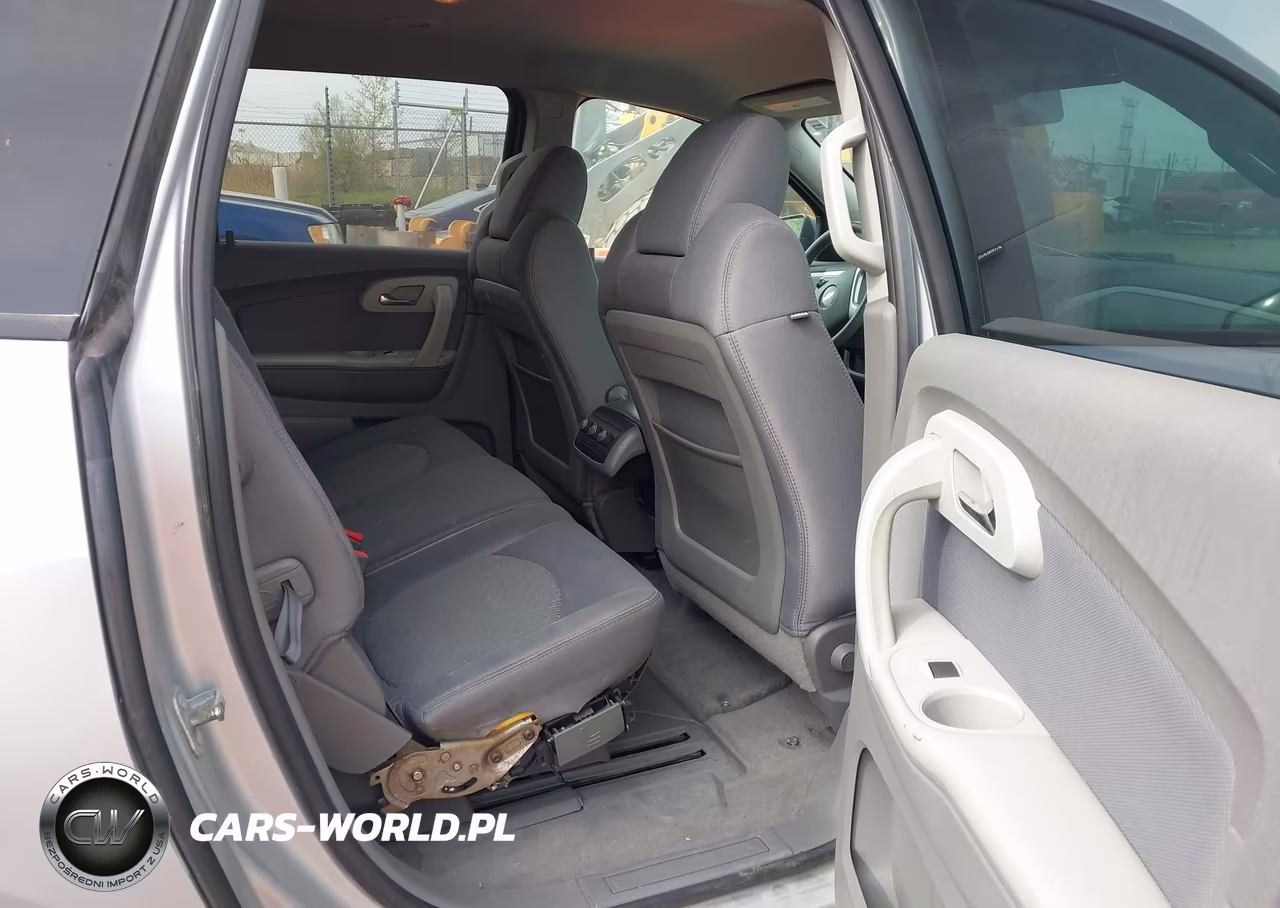 2010 Chevrolet Traverse Ls VIN:1GNLVEED4AJ261108 - 8