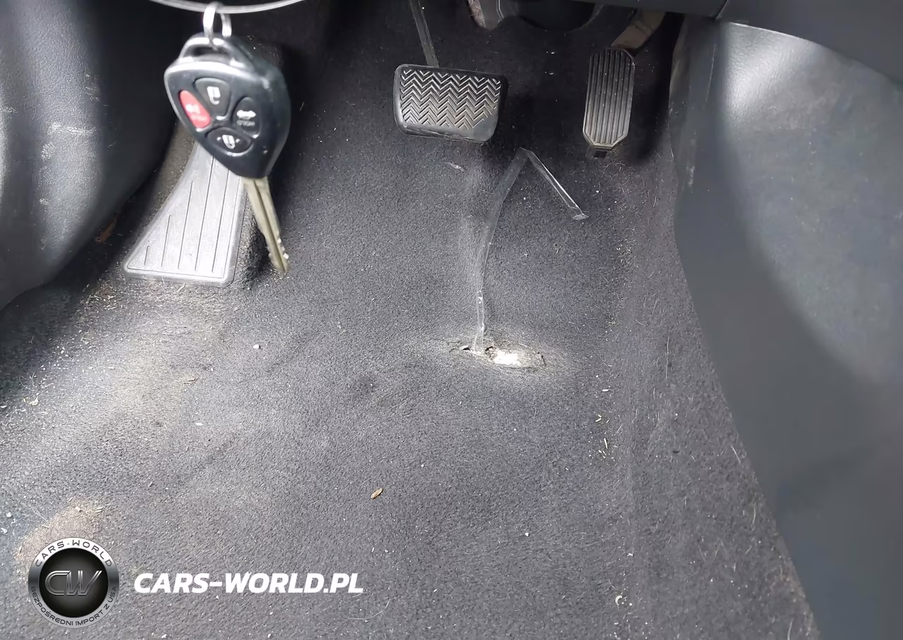 2011 Toyota Corolla S VIN:2T1BU4EE9BC652620 - 11