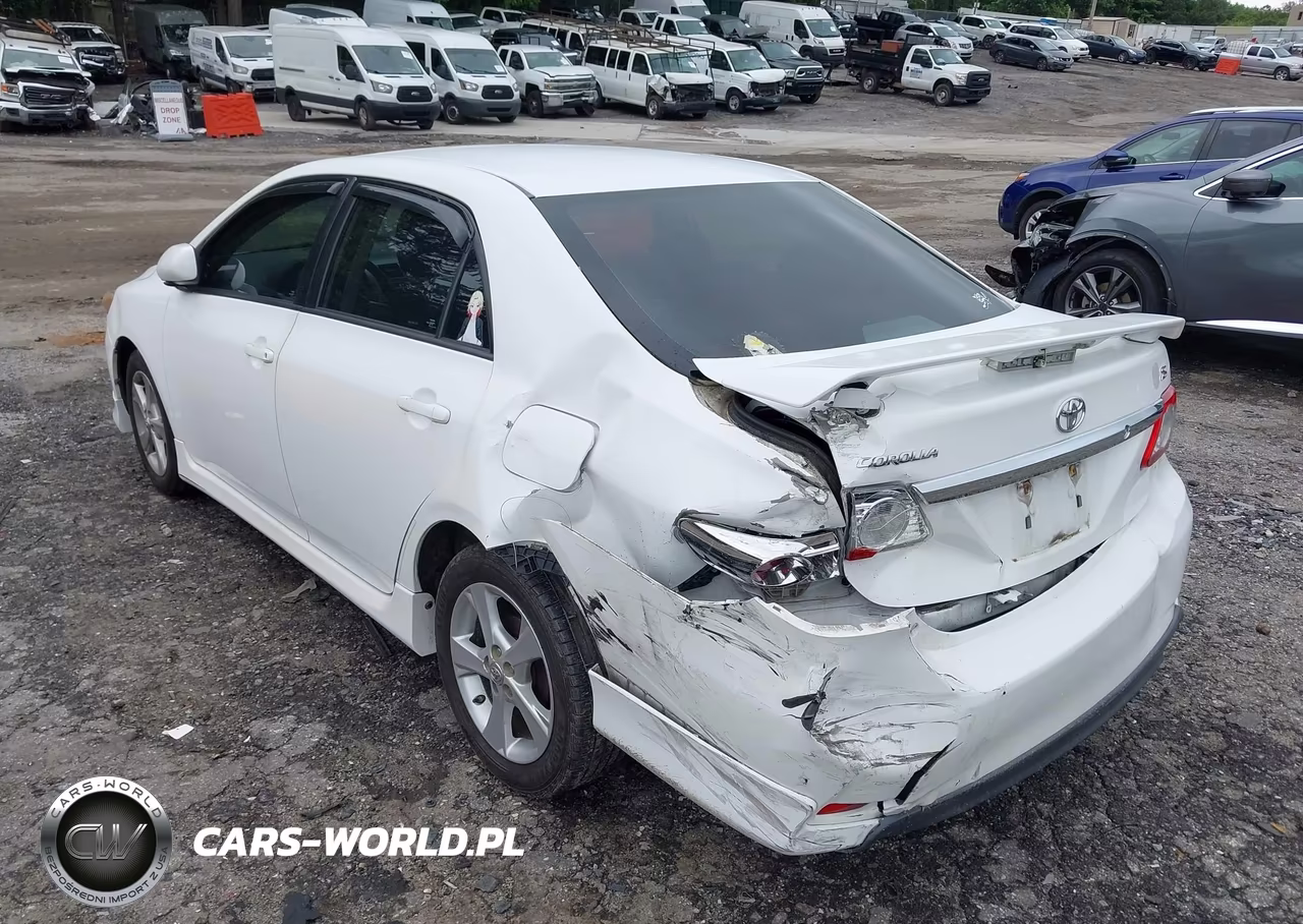 2011 Toyota Corolla S VIN:2T1BU4EE9BC652620 - 3