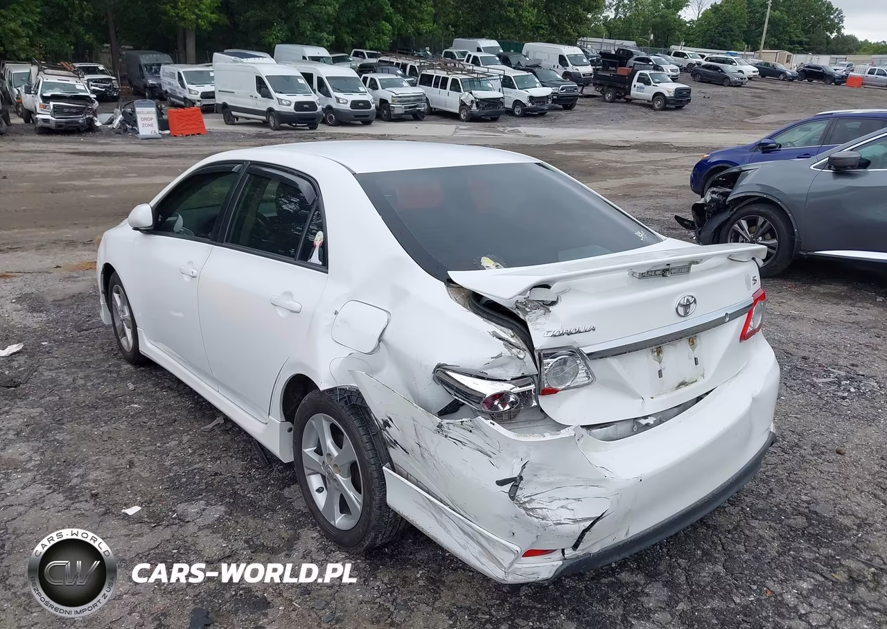 2011 Toyota Corolla S VIN:2T1BU4EE9BC652620 - 6