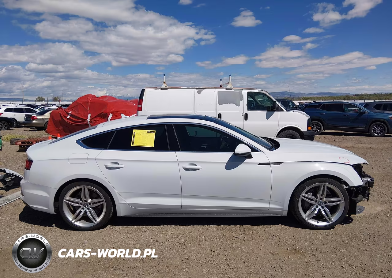 2018 Audi A5 2.0T Premium VIN:WAUENCF53JA135641 - 14