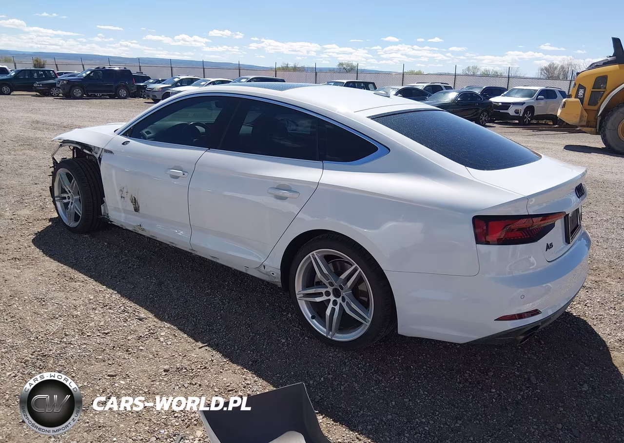2018 Audi A5 2.0T Premium VIN:WAUENCF53JA135641 - 3