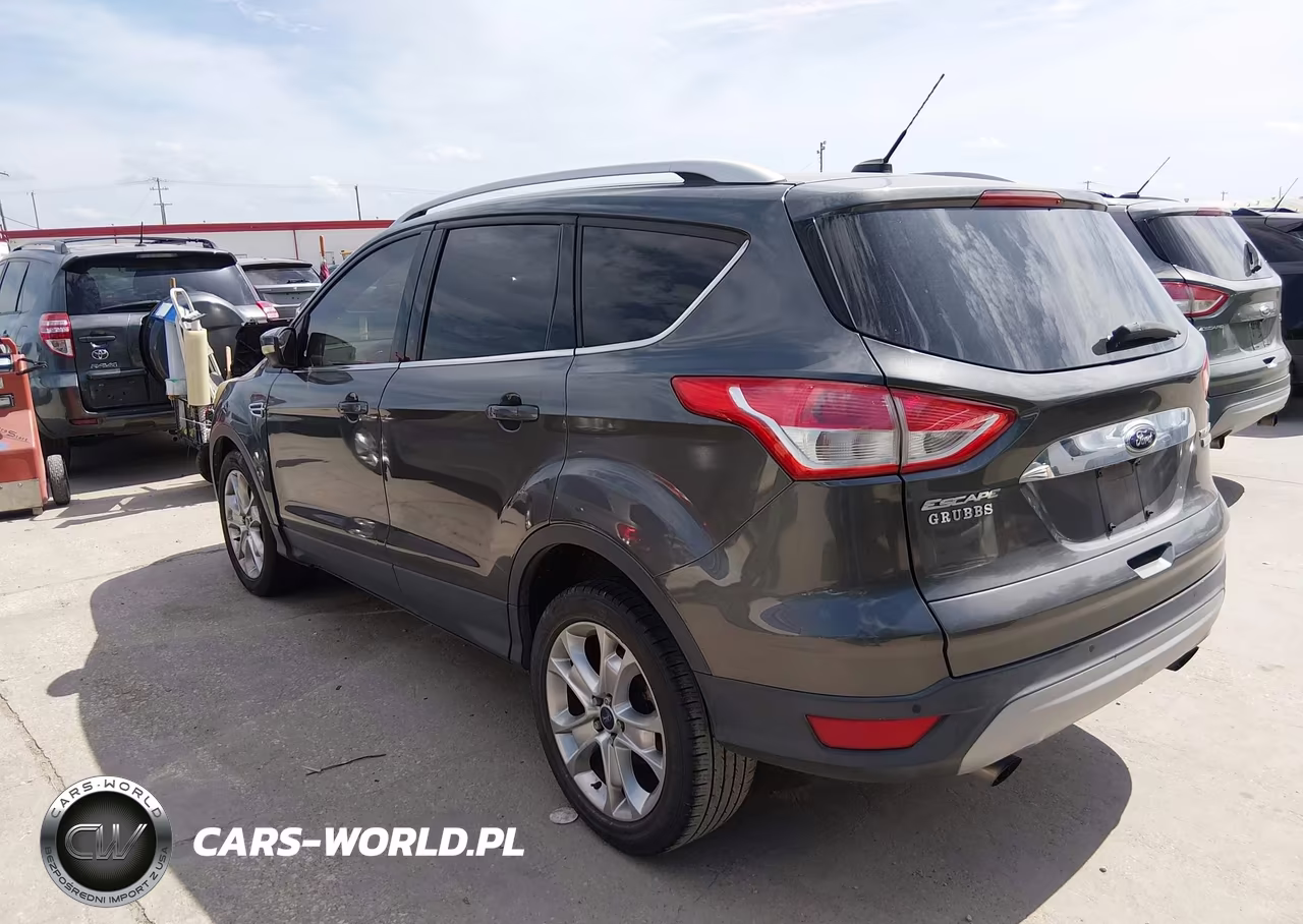 2015 Ford Escape Titanium VIN:1FMCU0J94FUB39544 - 3