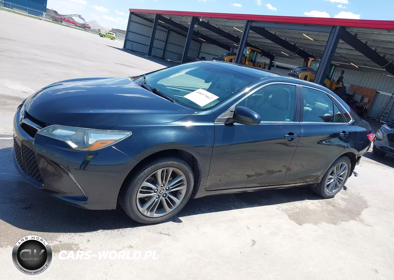 2015 Toyota Camry Se VIN:4T1BF1FK7FU907542 - 15